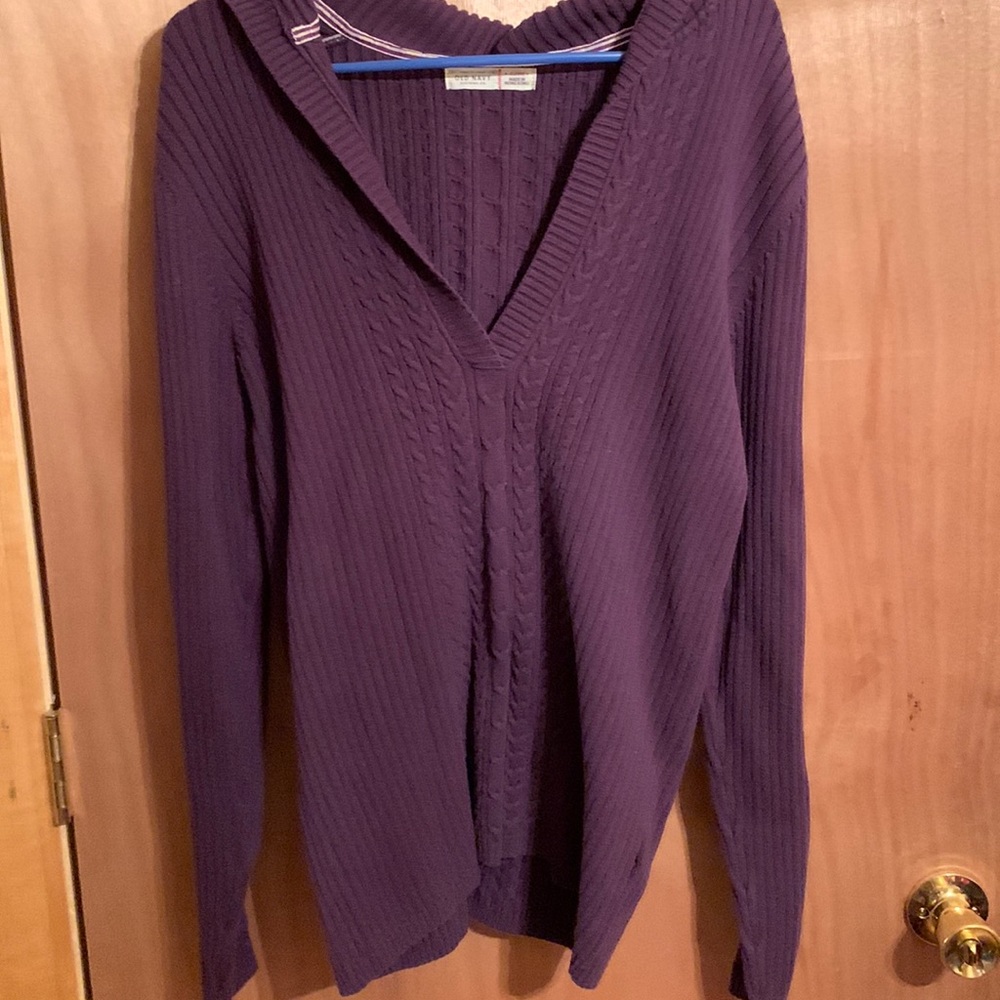 Cute hooded purple old navy sweater.